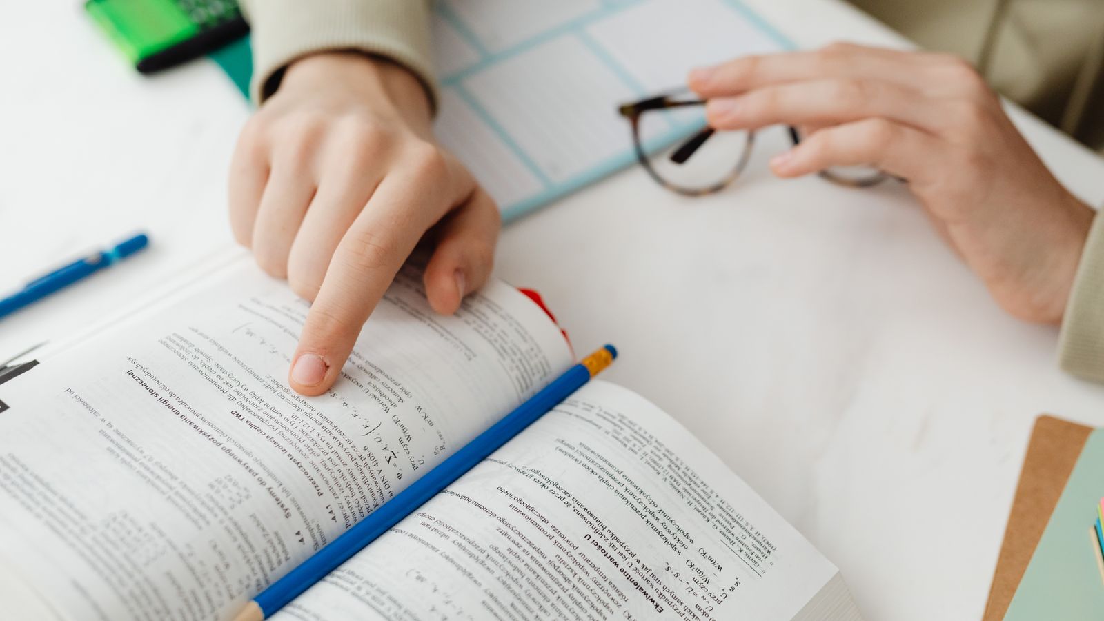 30-Day ASVAB Study Plan to Raise Your AFQT