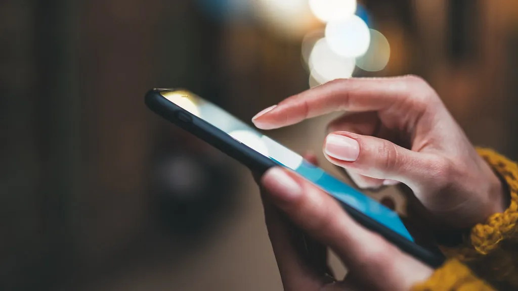 How to Apply for Lifeline Benefits Under the Safe Connections Act