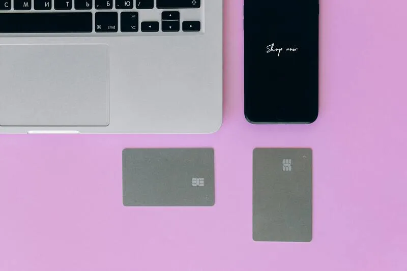 are-SIM-cards-universal-for-phones