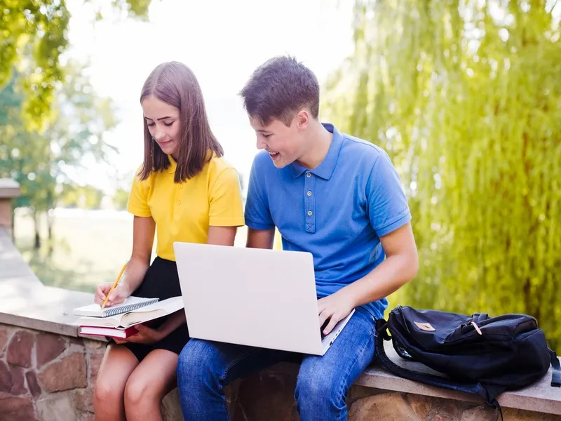 Free Laptop for High School Students 2025 — figure 3