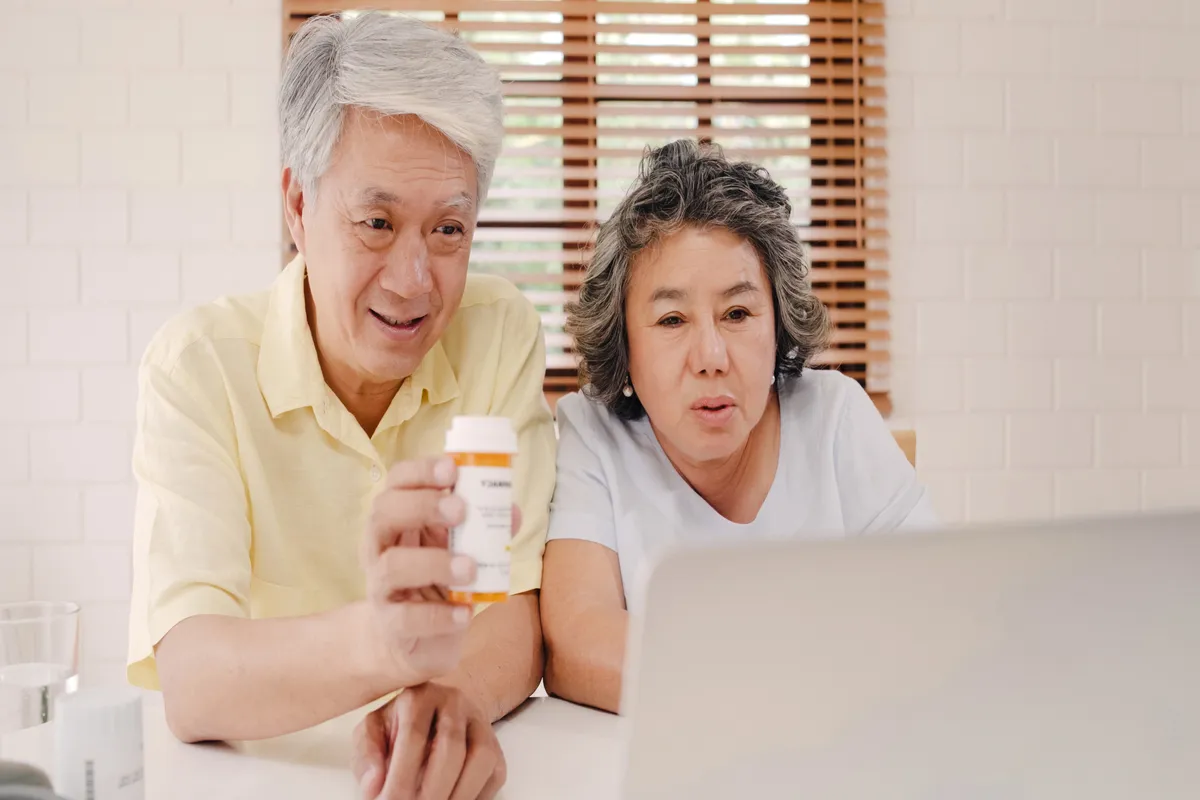 Free Tablet with Medicare: How to Apply & Best Programs Near You