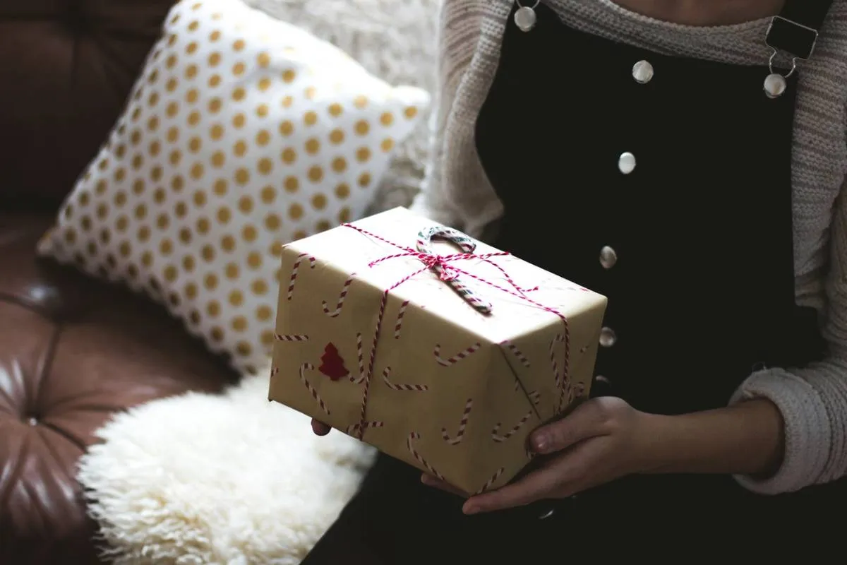 Best Gift for Mom: Simple Ideas That Always Feel Right (2026)