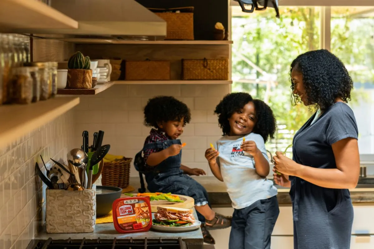Best Gift for Mom: 9+ Thoughtful Ideas She’ll Truly Love