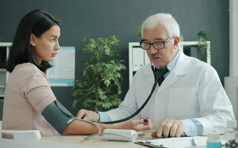 can-i-have-medicaid-and-private-insurance-who-can-have-both