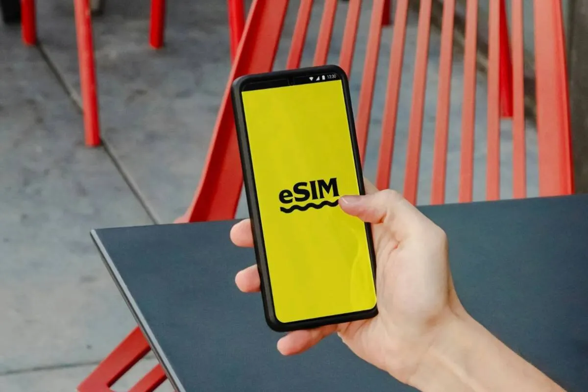 Can I Use eSIM on Locked iPhone Faster? What You Need to Know (2026)