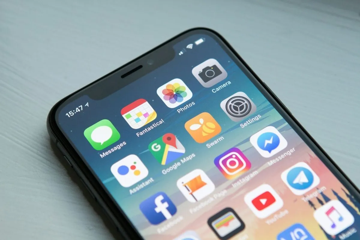 Can You Still Get a Free Government Phone in 2026? Here Is How