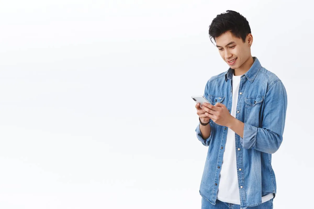 Can You Get A Tablet And A Phone For Free? The Truth About Government Deals