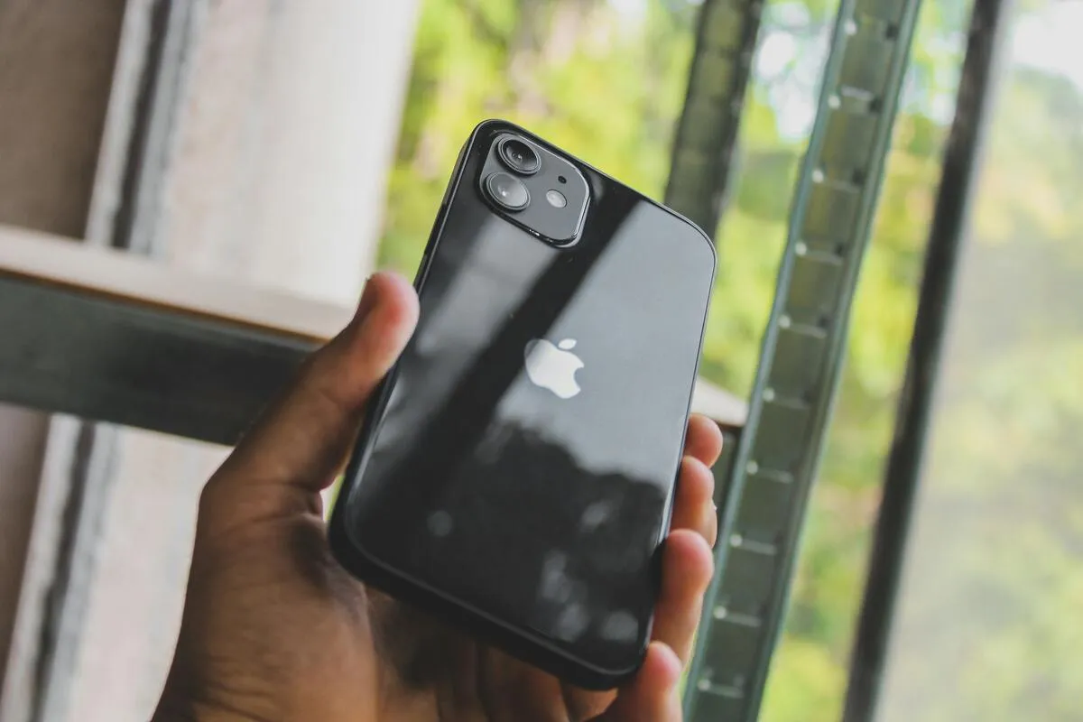 Do I Need a New SIM Card for a New Phone? What You Should Check First