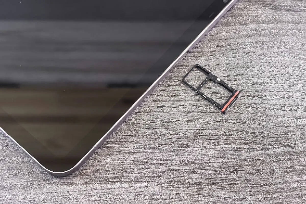 Does Every Phone Have a SIM Card? 2026 Connectivity Guide