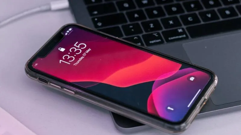 does-iphone-12-have-esim-1