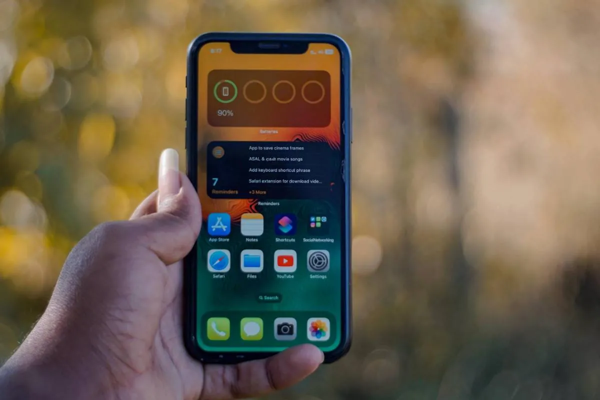 Does iPhone 12 Mini Have eSIM? Tiny Size, Full Connectivity