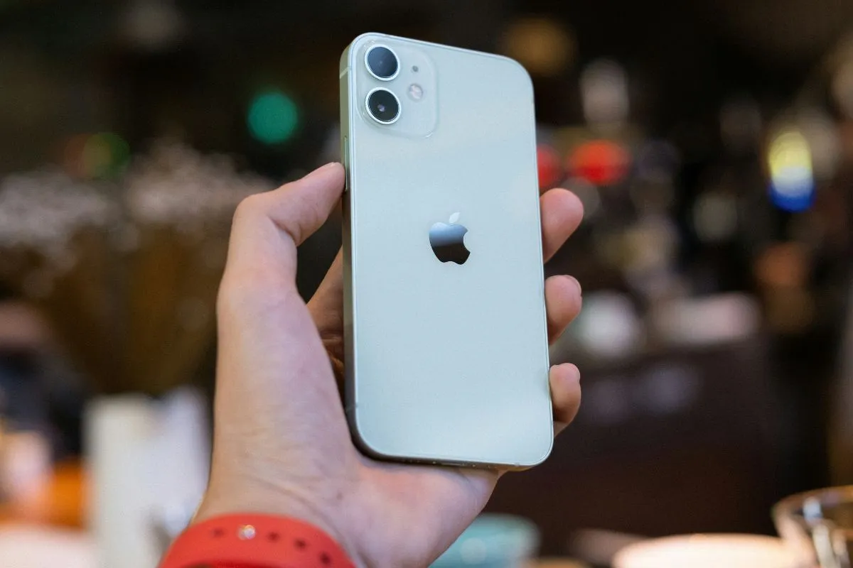 Does iPhone 12 Mini Have eSIM? Tiny Size, Global Access