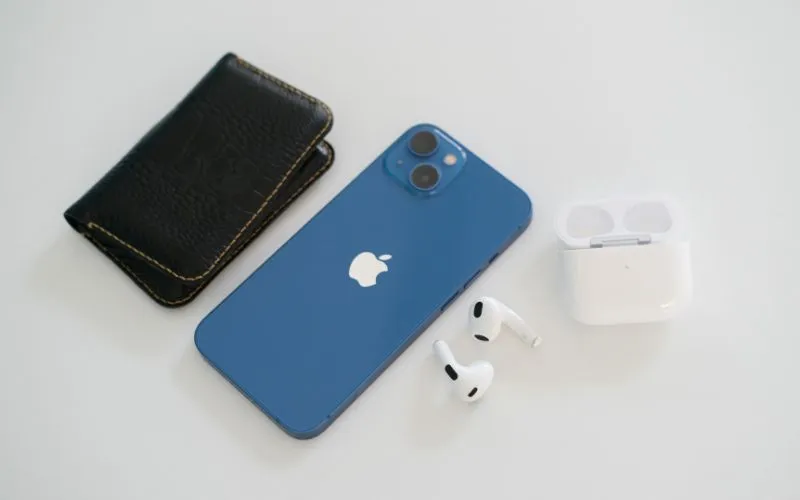 does-iphone-13-have-esim-questions-and-troubles
