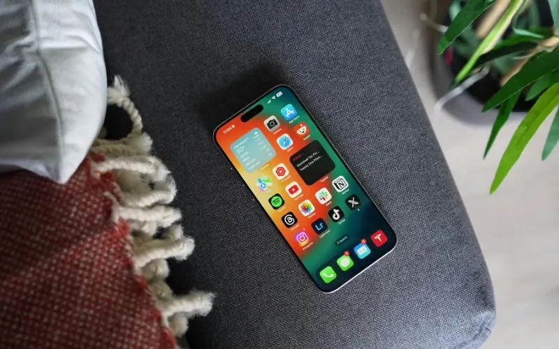 does-iphone-15-have-sim-card-how-to-active