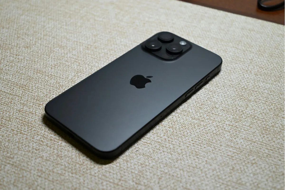 Does iPhone 15 Pro Max Have SIM Card Slot? The Hidden Truth