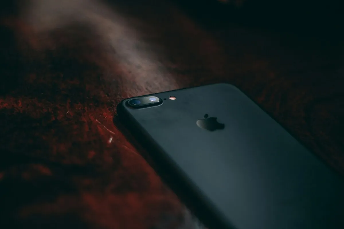 Does iPhone 7 Plus Have eSIM? 2026 Guide Explained
