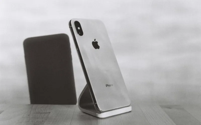 does-iphone-x-support-esim-sim-types