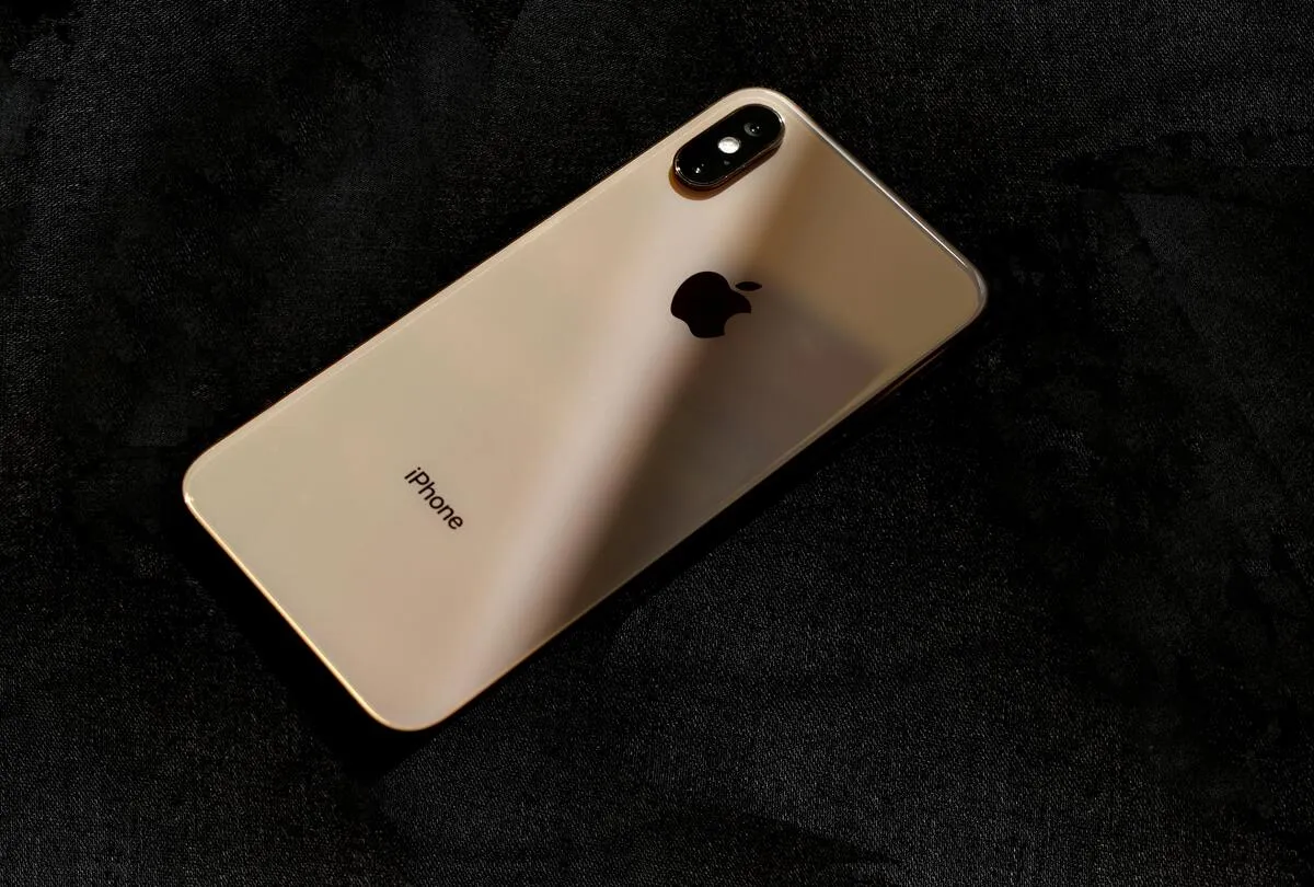 Does iPhone XS Have eSIM? Everything You Need to Know Before You Use It