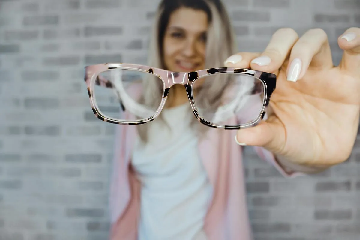 Does Medicaid Cover Glasses? The Real Truth About Vision Benefits
