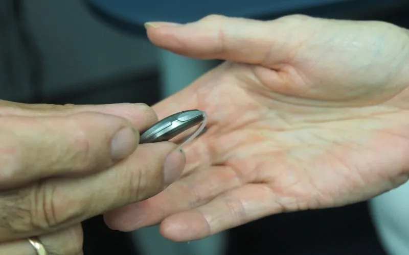 does-medicaid-cover-hearing-aids-children-and-adults