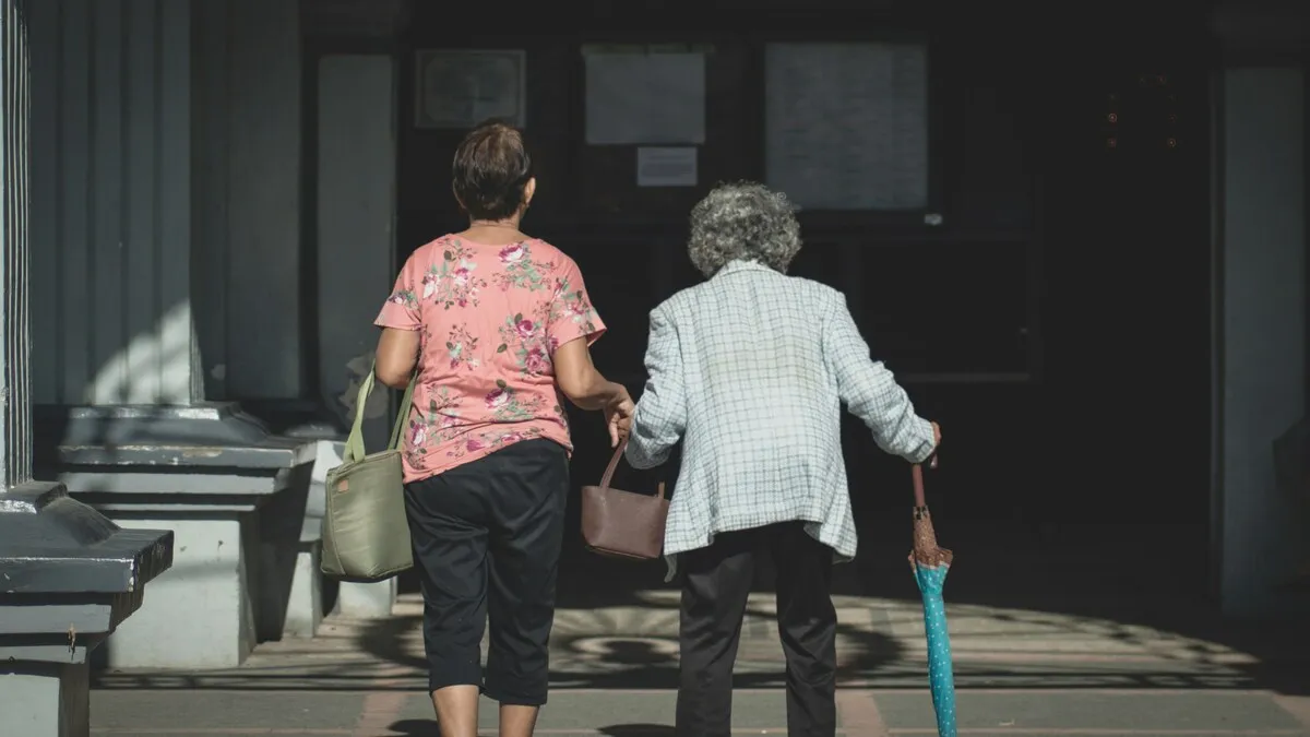 Does Medicaid Pay for Assisted Living? 5 Essential Facts About Your Options