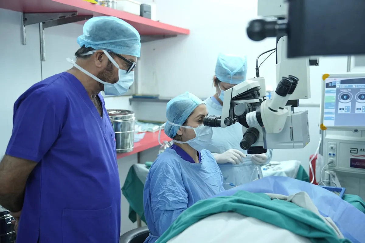 Is Cataract Surgery Covered by Medicare? (2026 Explanation)