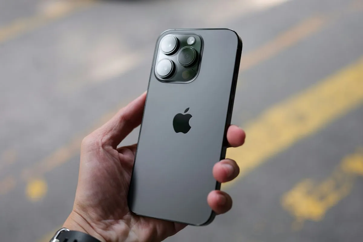 Does My Phone Have an eSIM? Easy Check in 10 Seconds