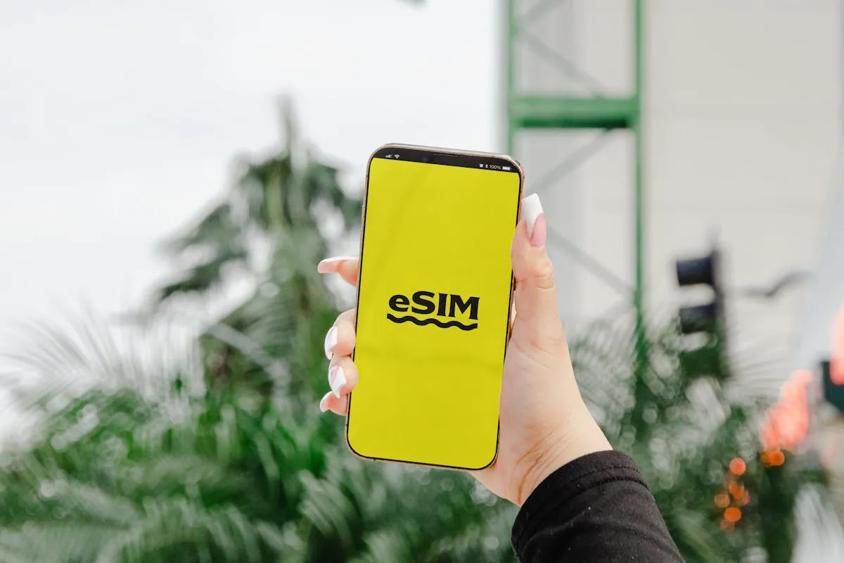Dual SIM iPhone: How Does Dual SIM Work on iPhone?