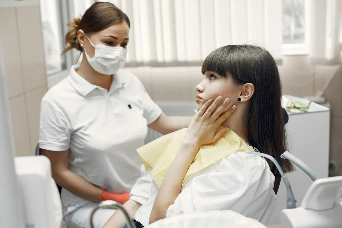 Emergency Dentist That Accepts Medicaid for Adults: Who to Call When Pain Can’t Wait