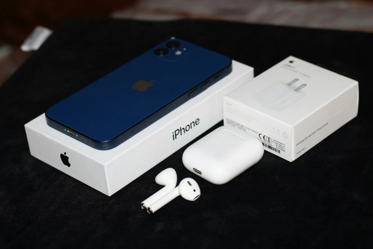 The First iPhone With eSIM: The Day Connectivity Changed