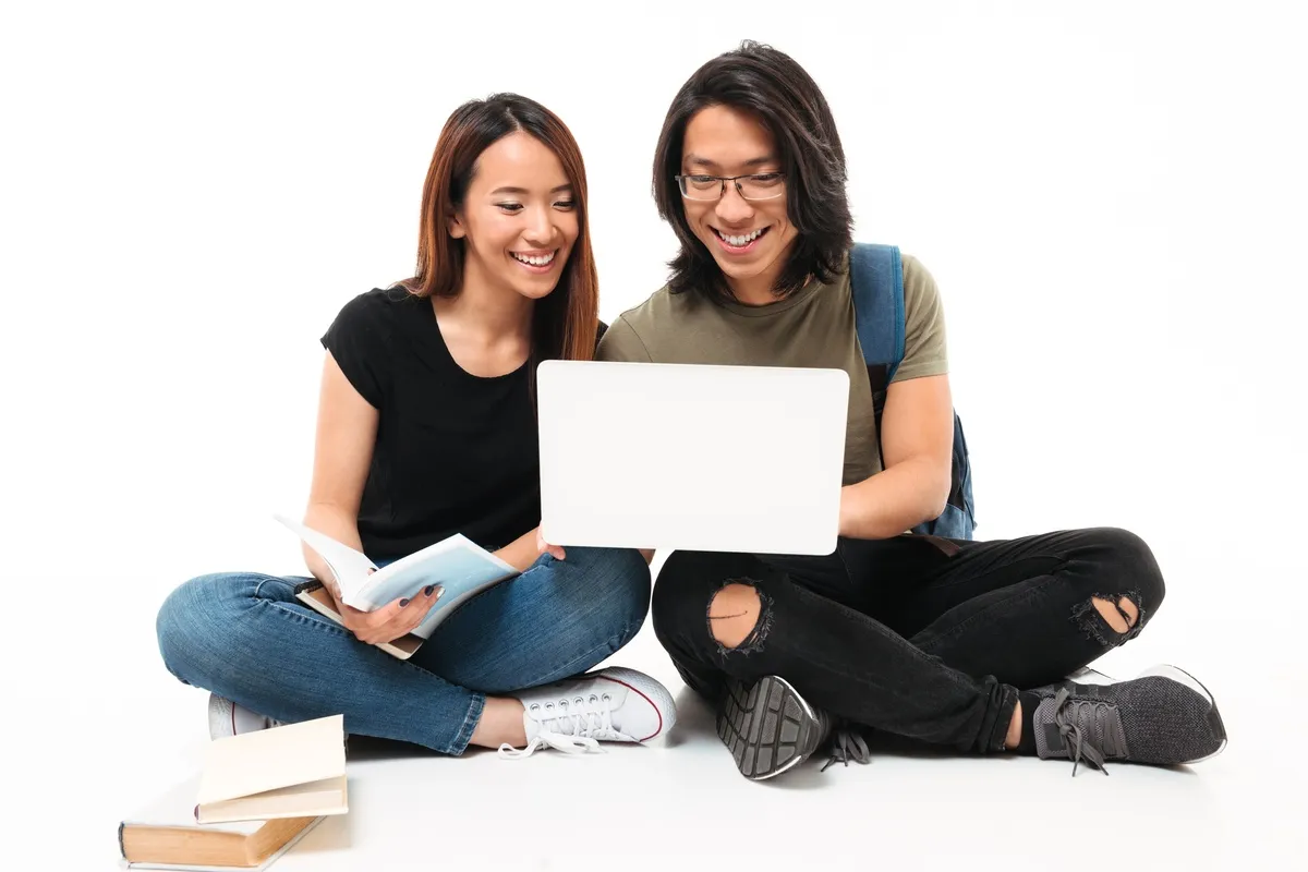 Free Laptop for High School Students 2025