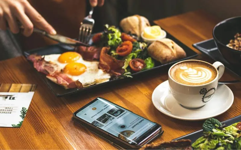 free-food-apps-coffee-dessert-apps