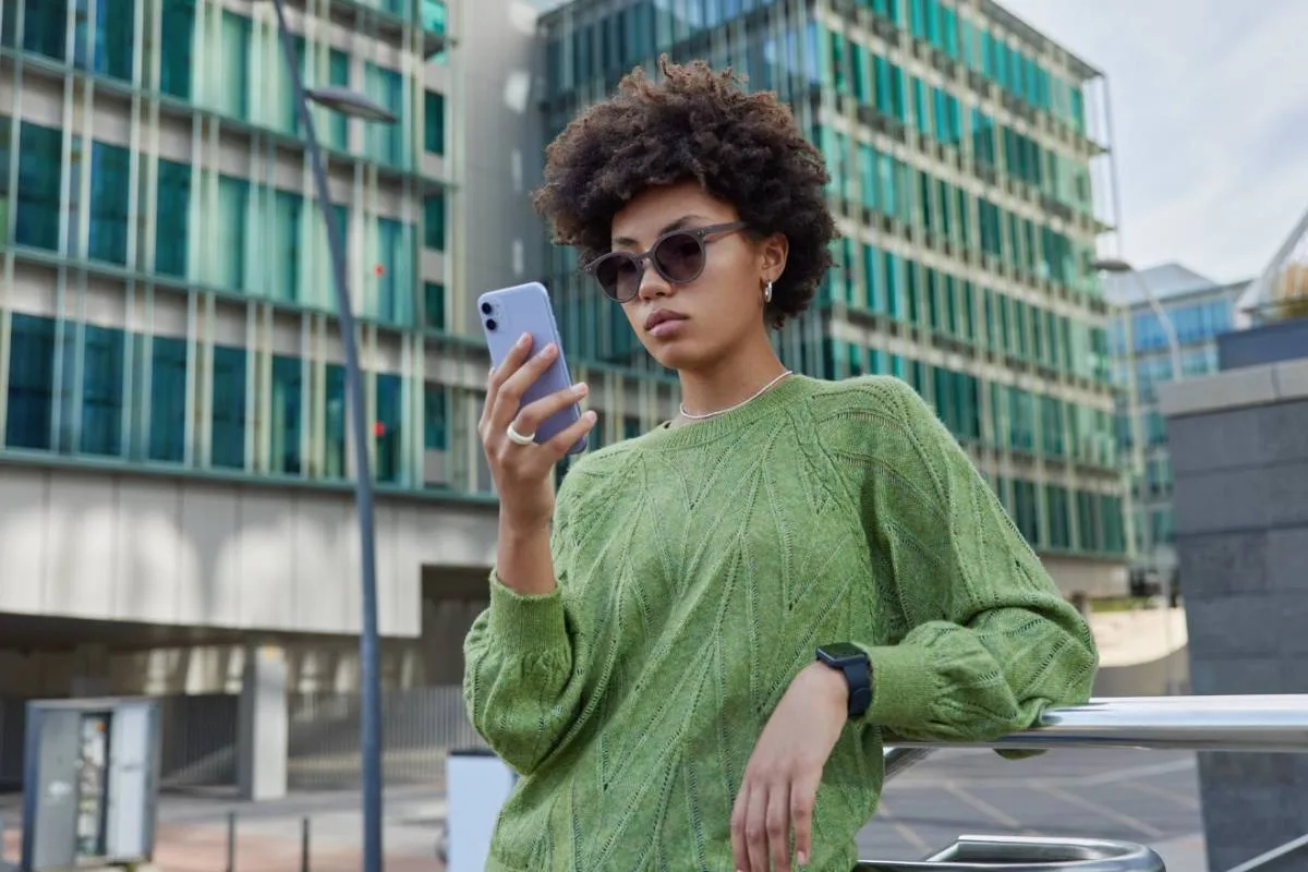 Free Gov Phone IL: What Illinois Residents Should Know Before Applying