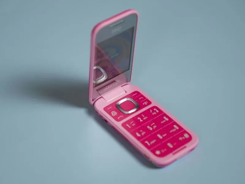 Free Flip Phones For Seniors: Top High-Quality Alternatives 2025