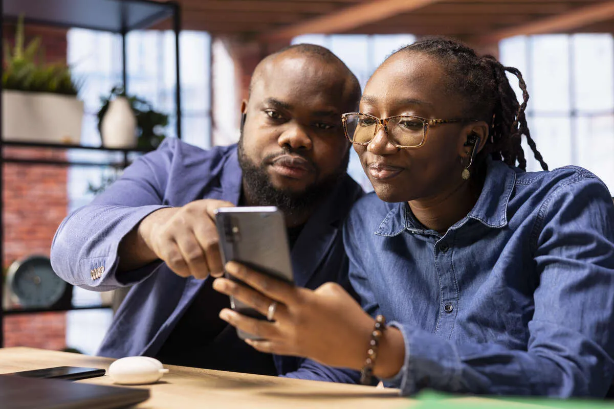 Free Government Phone Alabama Samsung: How to Get One at a $0 Cost [2025 Update]