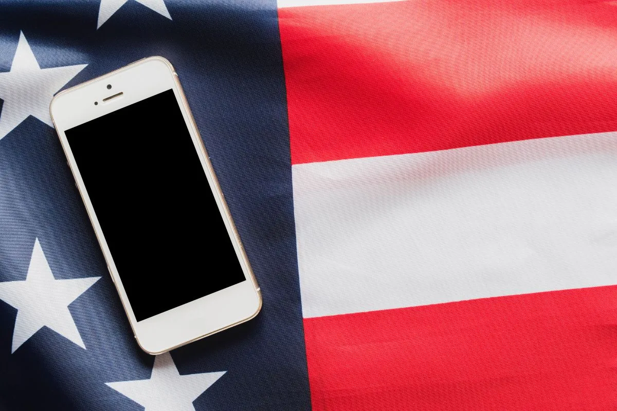 Free Government Phone South Carolina iPhone: How to get one in 2025?
