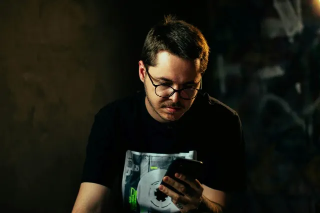 where can i get a free government phone in las vegas