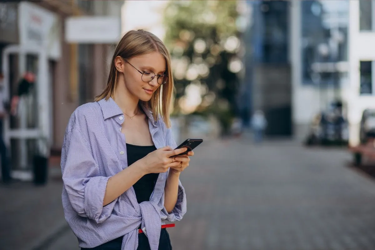 Free Government Phone Maine For Low-income Individuals & Households
