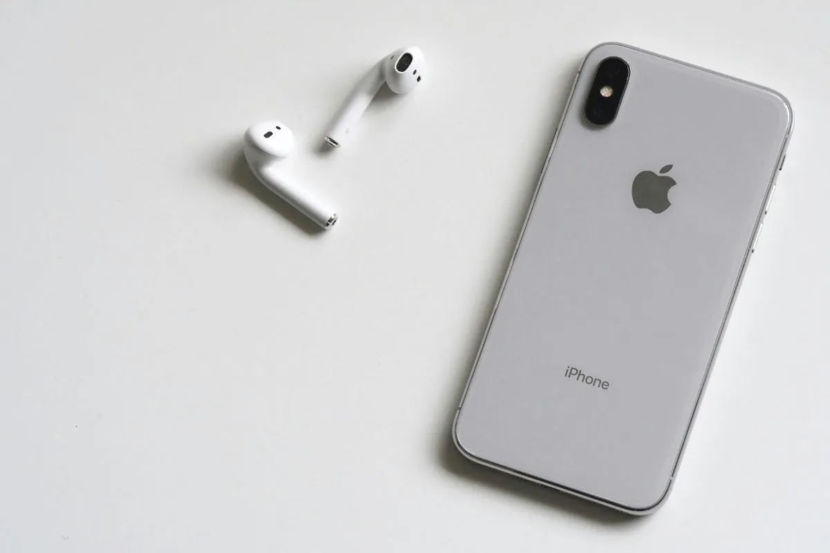 Can I Still Get Free iPhone 10 (X) Through Lifeline Program in 2026?