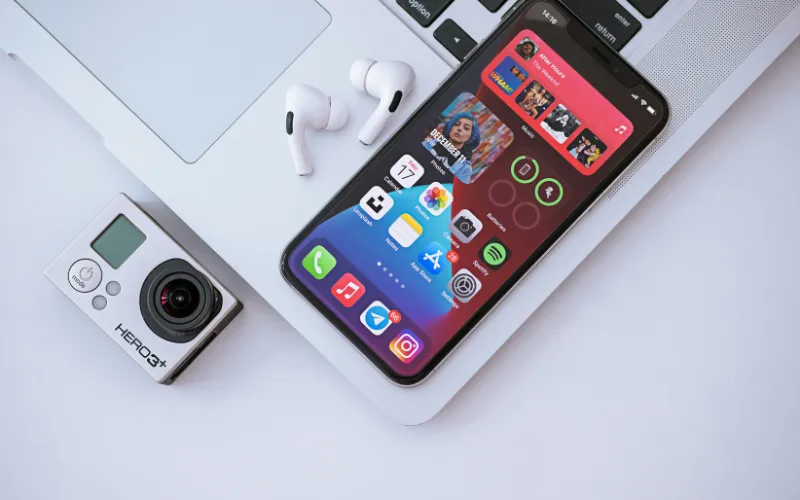 free iphone 14 plus 1