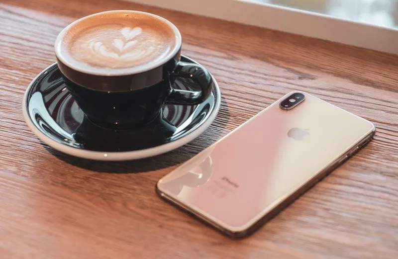 free iphone xs max 1