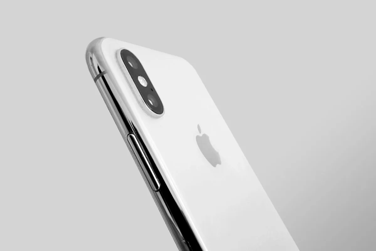 Free iPhone XS – How To Score One Without Extra Cost
