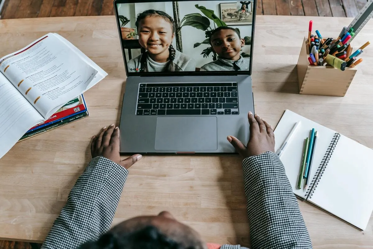 Free Laptop and Internet: How to Access Affordable Devices and Connectivity