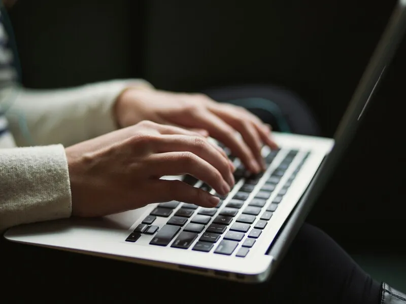 free-laptop-and-phone
