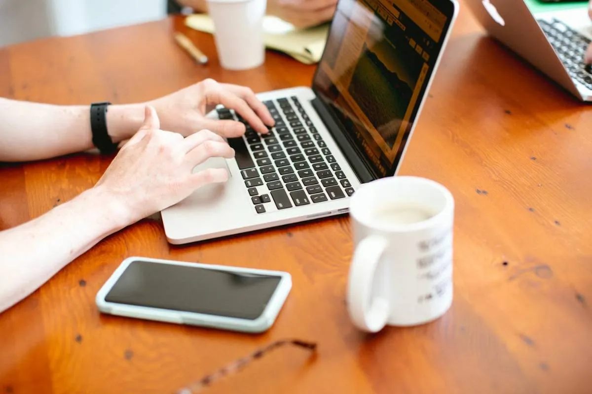 Free Laptop With EBT Illinois: Where to Apply and What You Can Actually Get