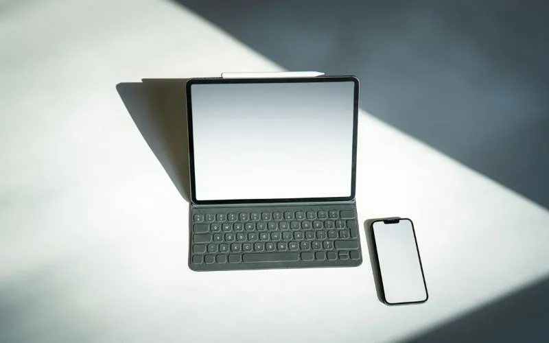 free-laptop-with-snap-device-options