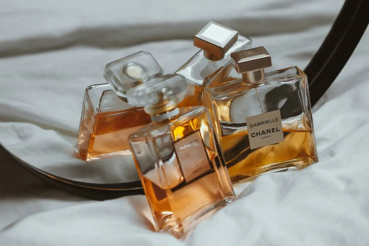 How to Get Free Perfume Samples in the U.S. in 2026