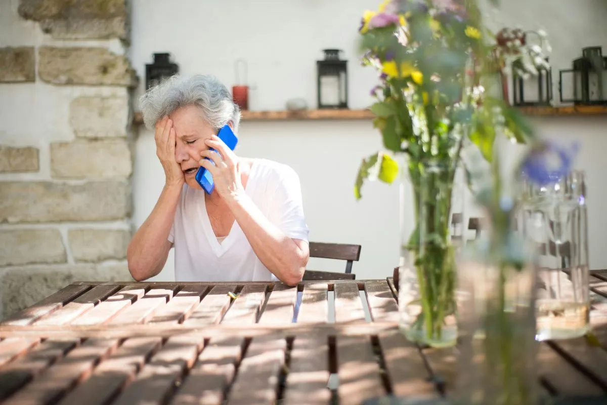 How To Get A Free Phone For Seniors In Illinois