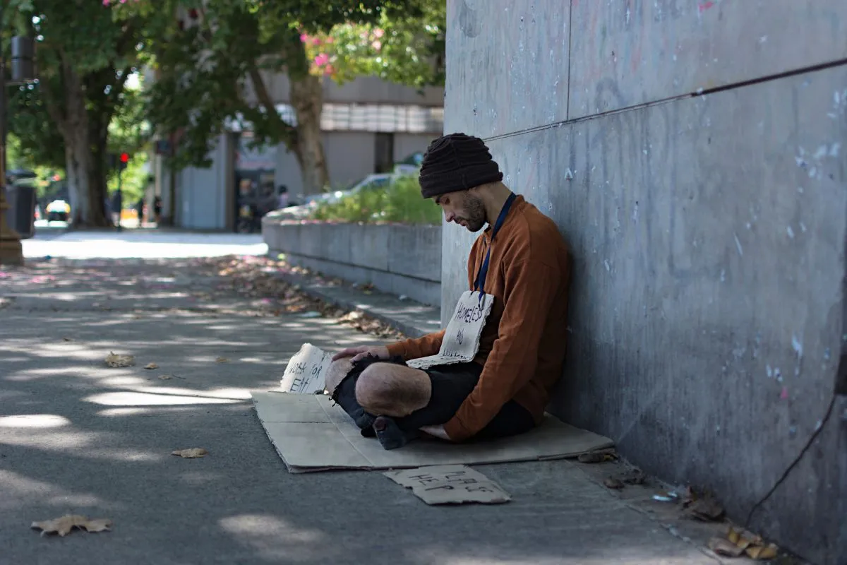A Survival Guide about Free Phone Service for Homeless Individuals