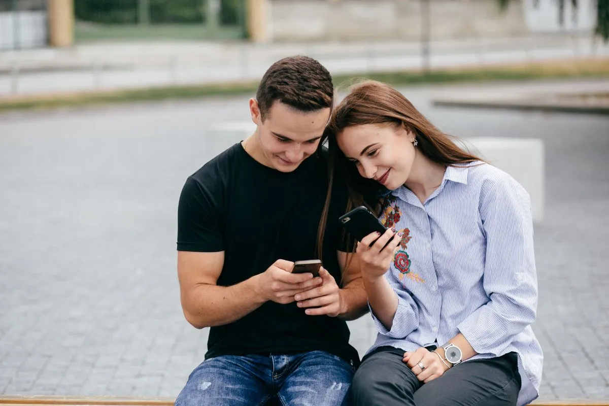 Discover How to Get a Free Phone When You Switch No Contract Needed
